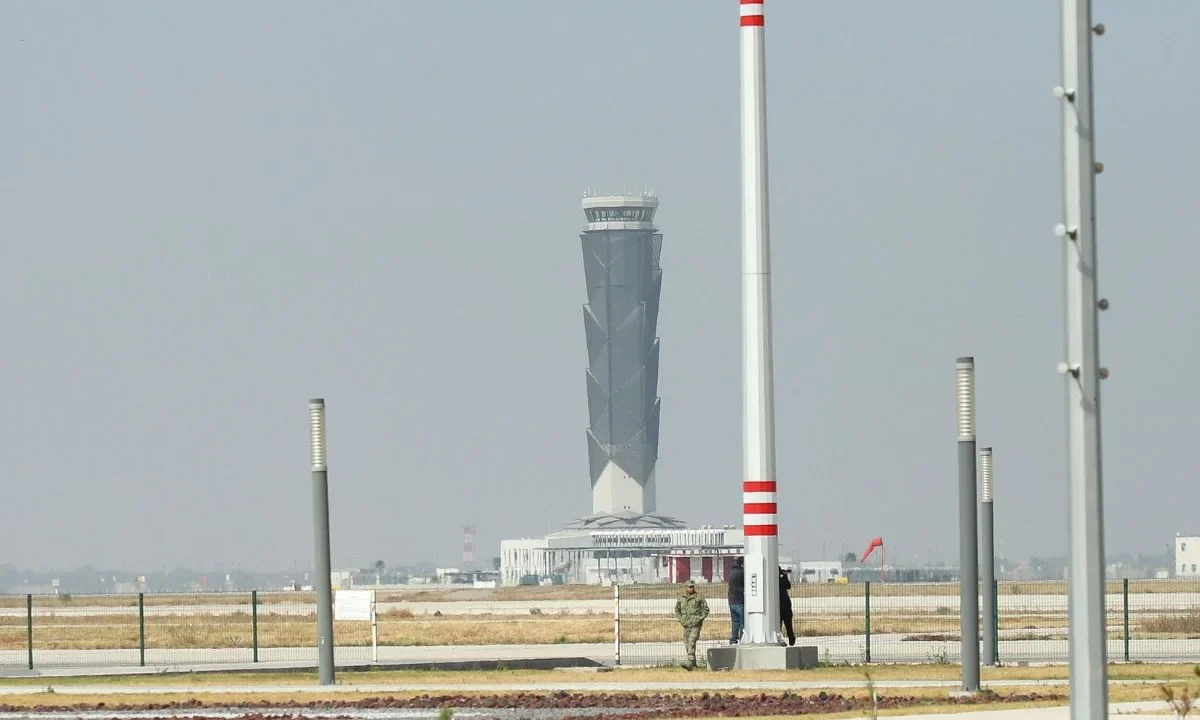 EU cancelaría hasta el 27 de abril rutas de carga desde el AIFA y el AICM