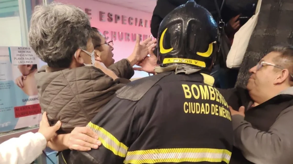 La inundación en la Clínica de Especialidades Churubusco del ISSSTE en Coyoacán también afectó el área de Archivo y de Biología.