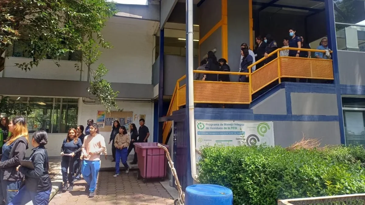 La Fes Iztacala informó que desalojó sus instalaciones ante una presunta amenaza de bomba que pone en riesgo a la comunidad estudiantil.