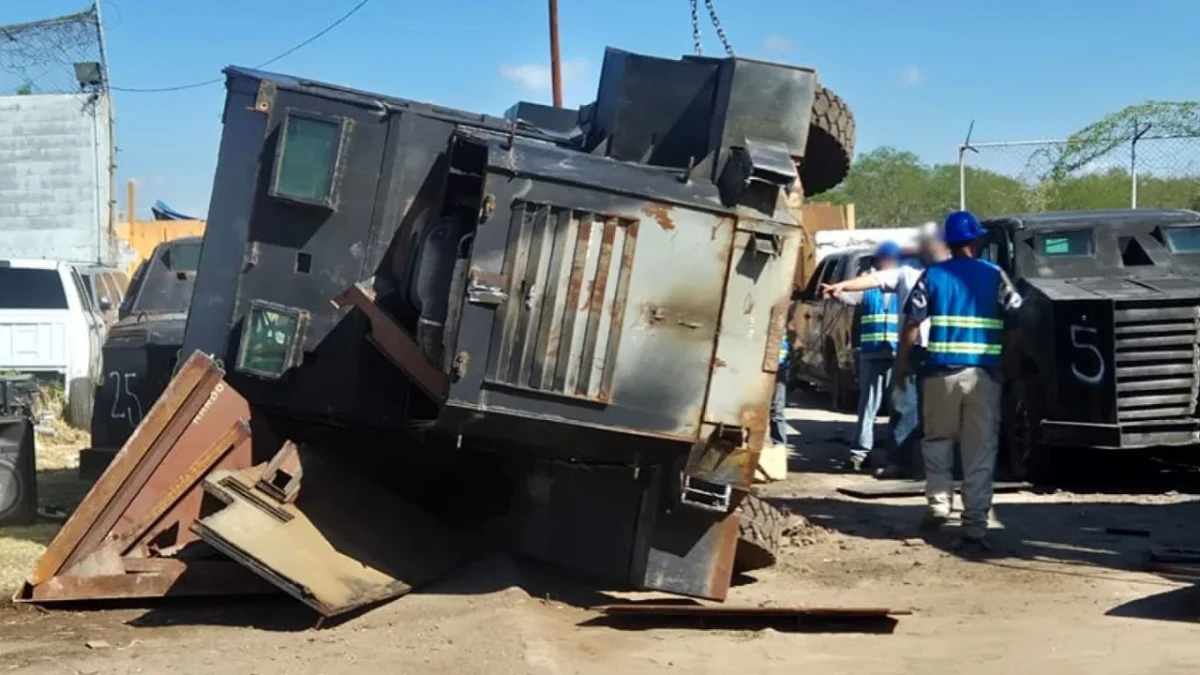 La FGR, mediante la FECOR, destruyó en Tamaulipas 23 vehículos con blindaje artesanal de los denominados “monstruos”.
