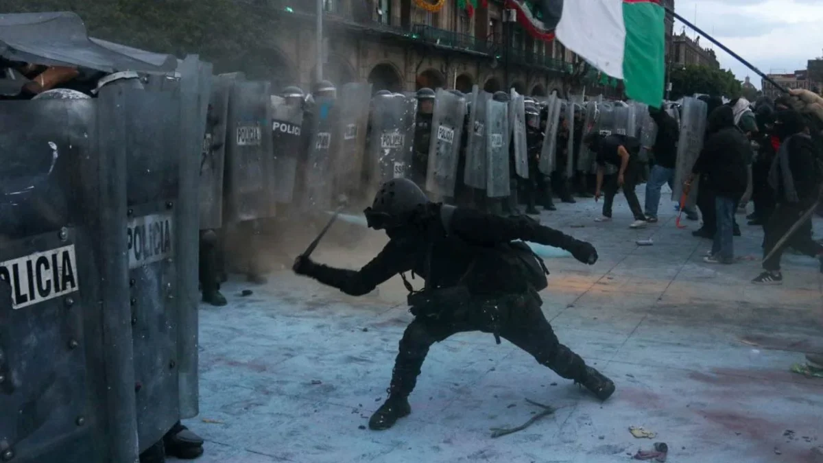 Omar García Harfuch reconoció el trabajo de la Policía de la Ciudad de México durante la marcha del 2 de octubre.