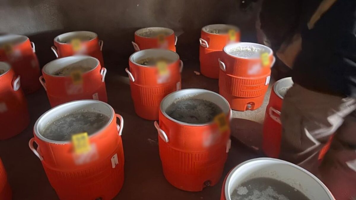 Golpe al crimen organizado: el fin de semana, Fuerzas Federales aseguraron 2.8 toneladas de metanfetamina en Sonora y Baja California.