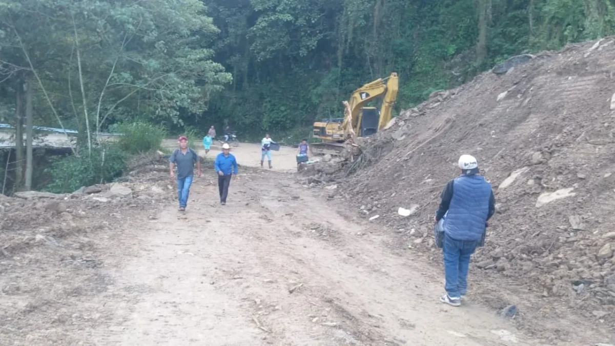 Ante la emergencia por lluvias, el Gobierno de Hidalgo informó de la apertura parcial de la conectividad en la Sierra Otomí-Tepehua.