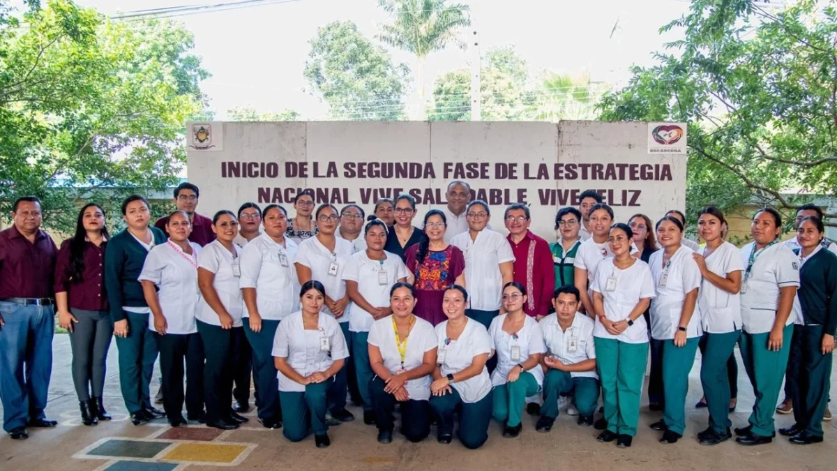 En Escárcega, Campeche, se cubrirán 65 planteles con el programa 'Vive Saludable, Vive Feliz' para beneficiar a siete mil 630 niños.