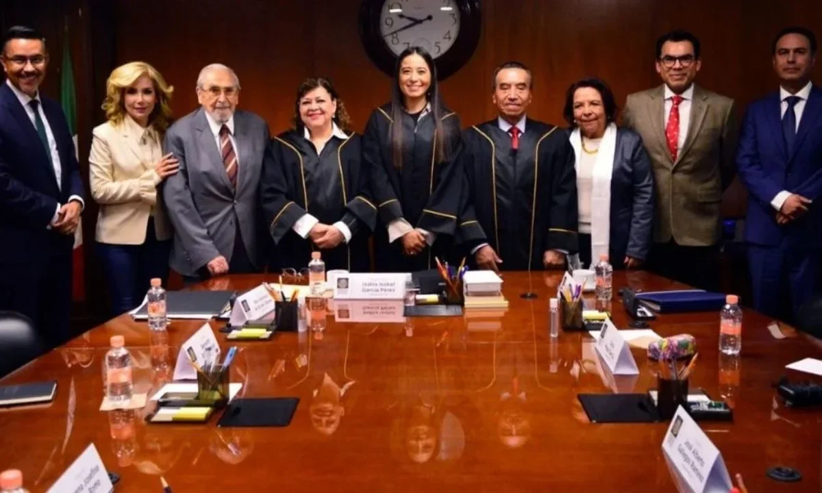 Instalan la Comisión de Vigilancia del Tribunal de Disciplina Judicial, que preside la magistrada Eva Verónica de Gyvés Zárate.