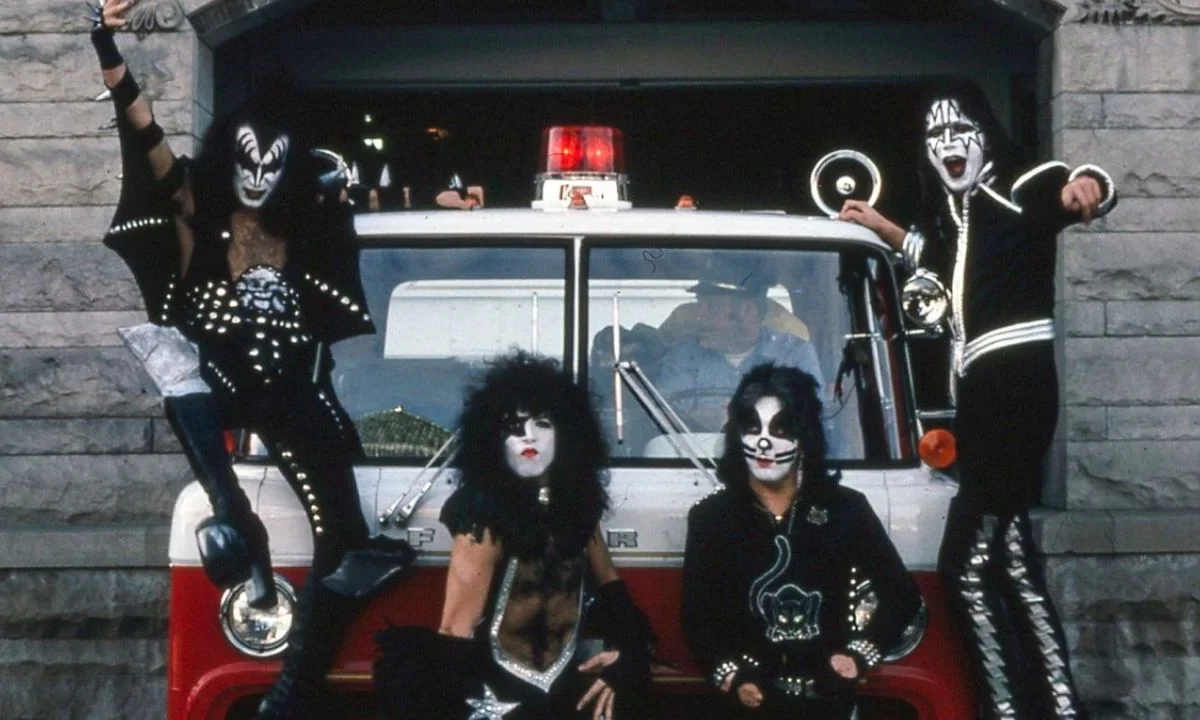 Los integrantes de KISS y otros grandes del rock and roll despidieron al fallecido Ace Frehley con palabras de admiración y respeto.