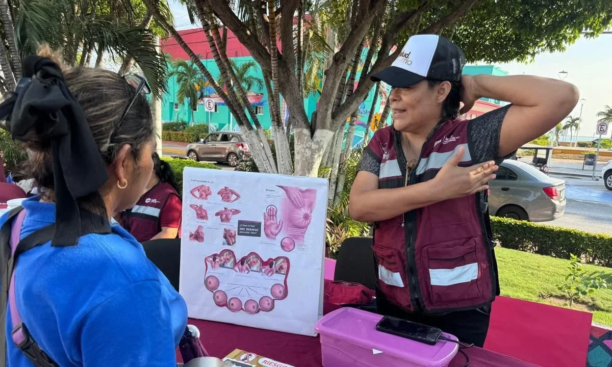 Todo el año se realizan estas actividades, pero se intensifican en octubre para fortalecer la detección oportuna del cáncer de mama.