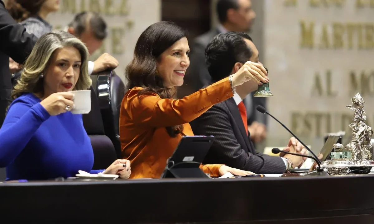 Kenia López pide a secretario de economía integrar comisión de diputados en revisión de T-MEC