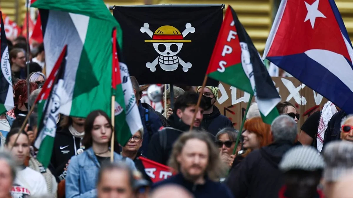 En el mundo, la Generación Z convierte símbolos pop en banderas de protesta.