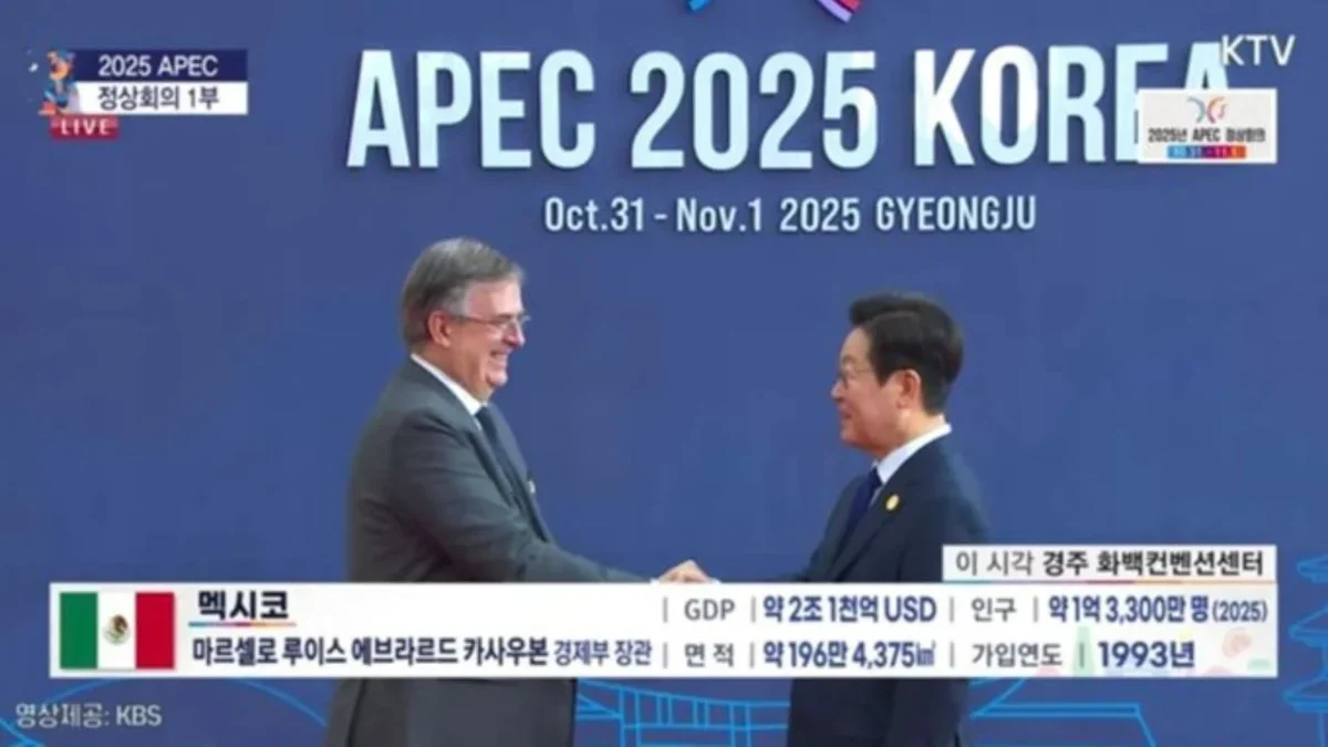 Marcelo Ebrard informó sobre un saludo fraternal con el presidente de Corea del Sur, Lee Jae-myung, durante la cumbre APEC 2025.