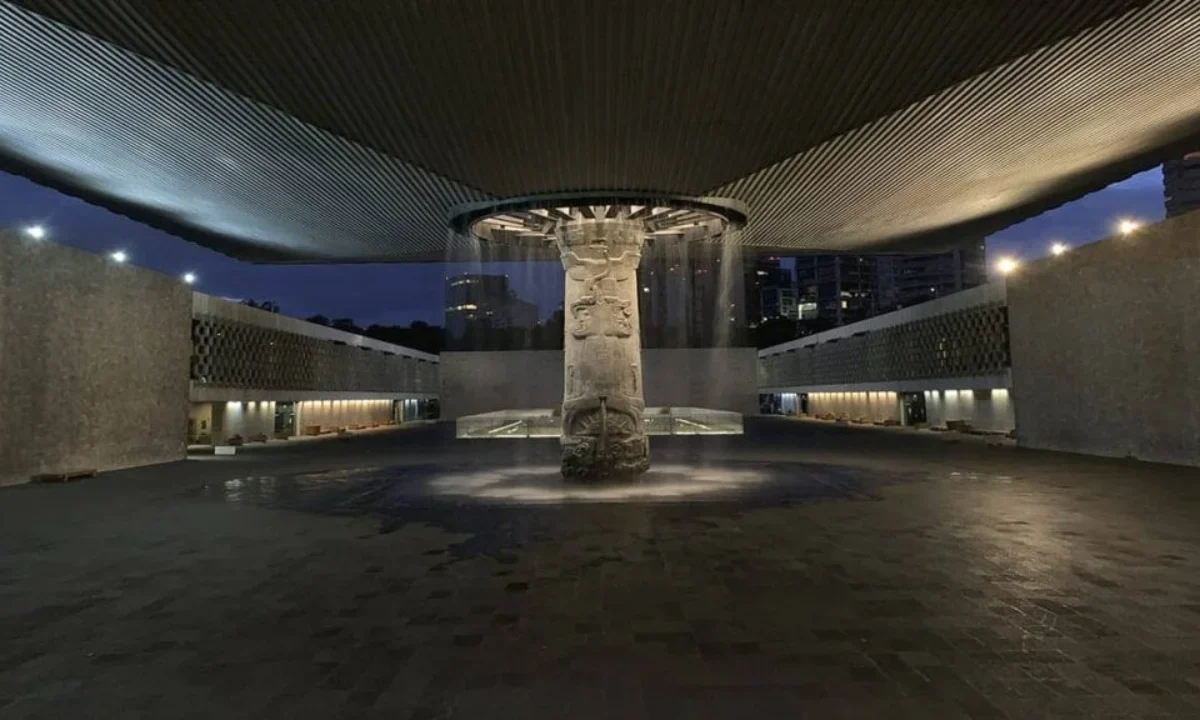 El Museo Nacional de Antropología, Teotihuacán y Chichén Itzá lideran la afluencia turística en México durante 2025.