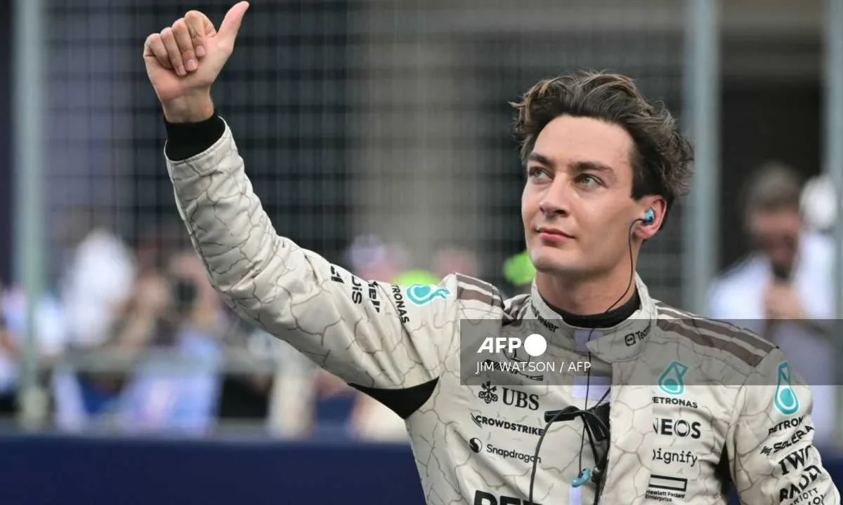 George Russell estuvo en las gradas del Autódromo Hermanos Rodríguez y nadie se dio cuenta.