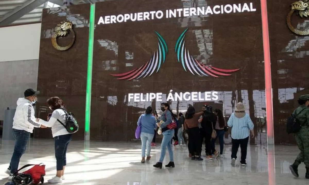 El diputado panista alertó riesgo económico y pidió retomar negociación con autoridades de Estados Unidos por rutas aéreas canceladas.