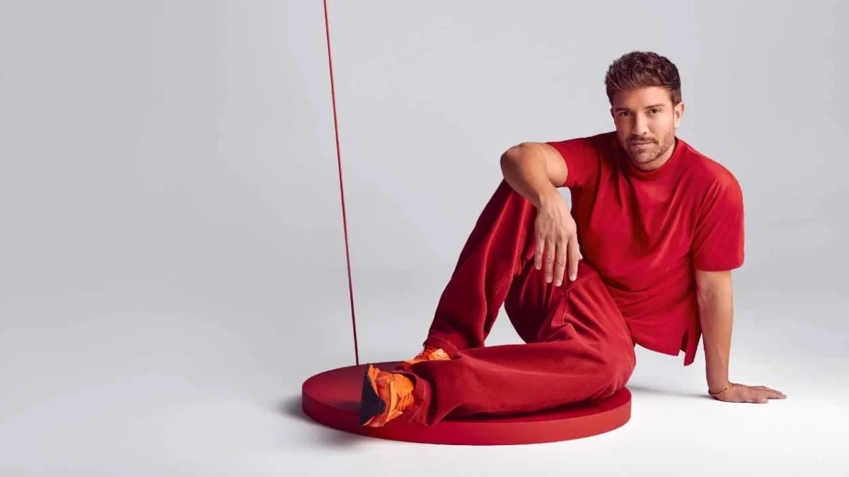 Pablo Alborán interpreta Mis 36 es el tema principal de la telenovela Papás por siempre, de la productora Rosy Ocampo.
