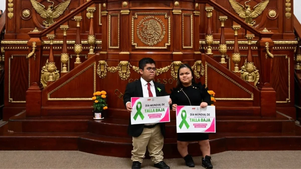 Por inclusión con las personas de talla baja, iluminarán de verde la CDMX