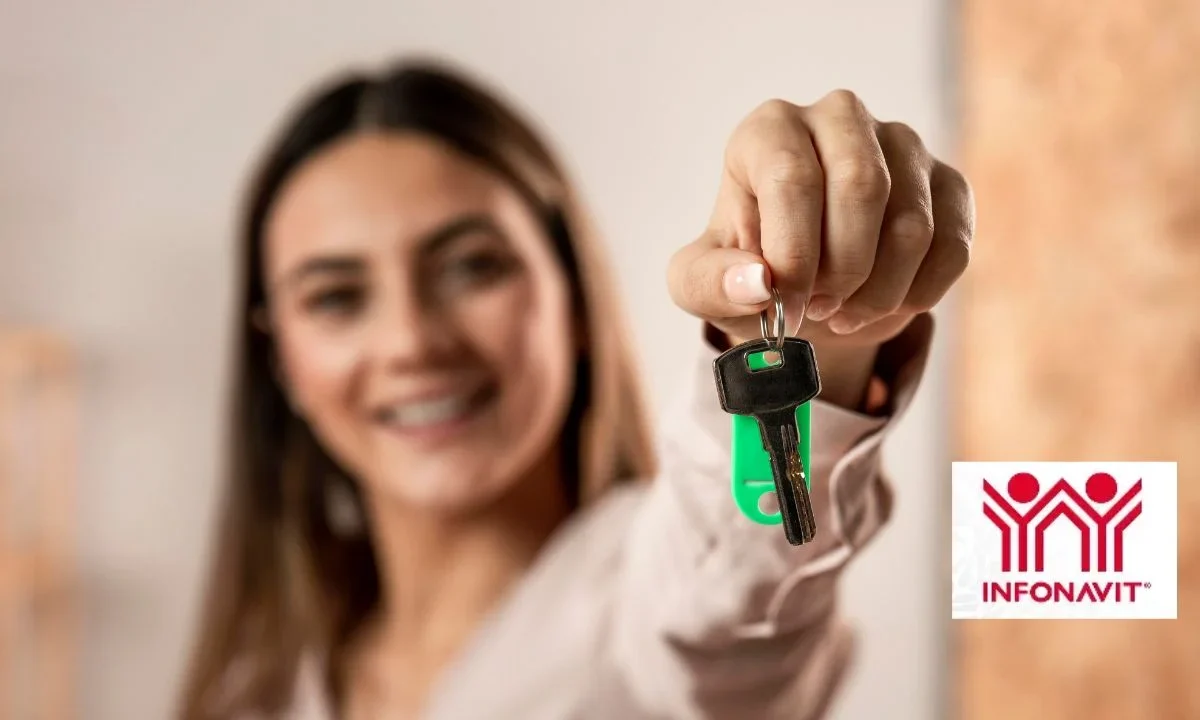 ¿Tienes una casa de Infonavit y quieres sacarle provecho sin vivir en ella? Aquí te contamos si se puede o no rentar y ganar un extra.