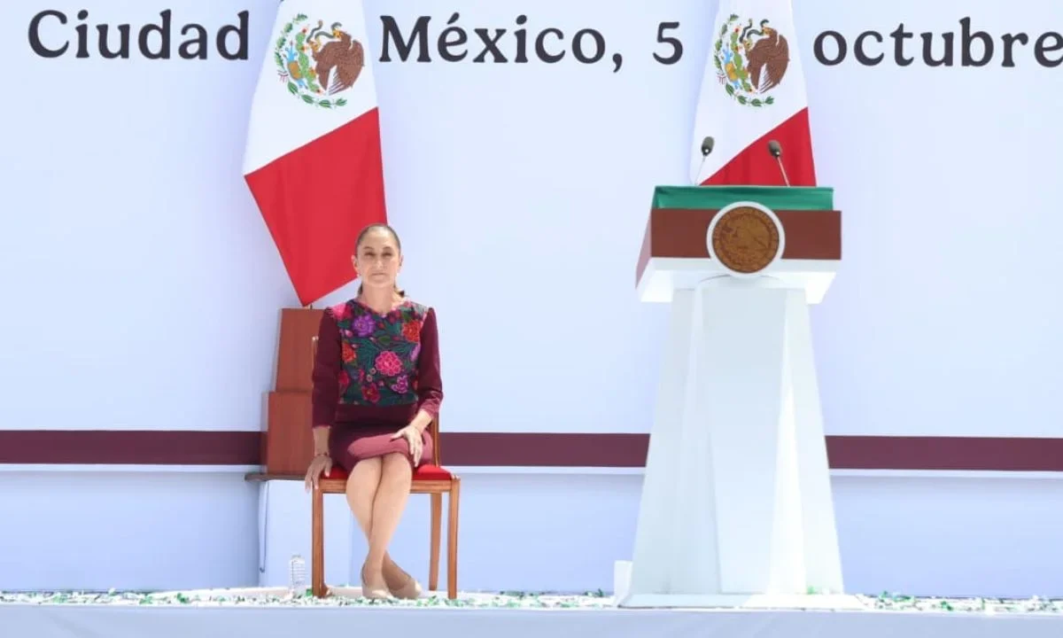 Claudia Sheinbaum durante el Primer Informe de su primer año de Gobierno ante la ciudadanía en el Zócalo de la Ciudad de México