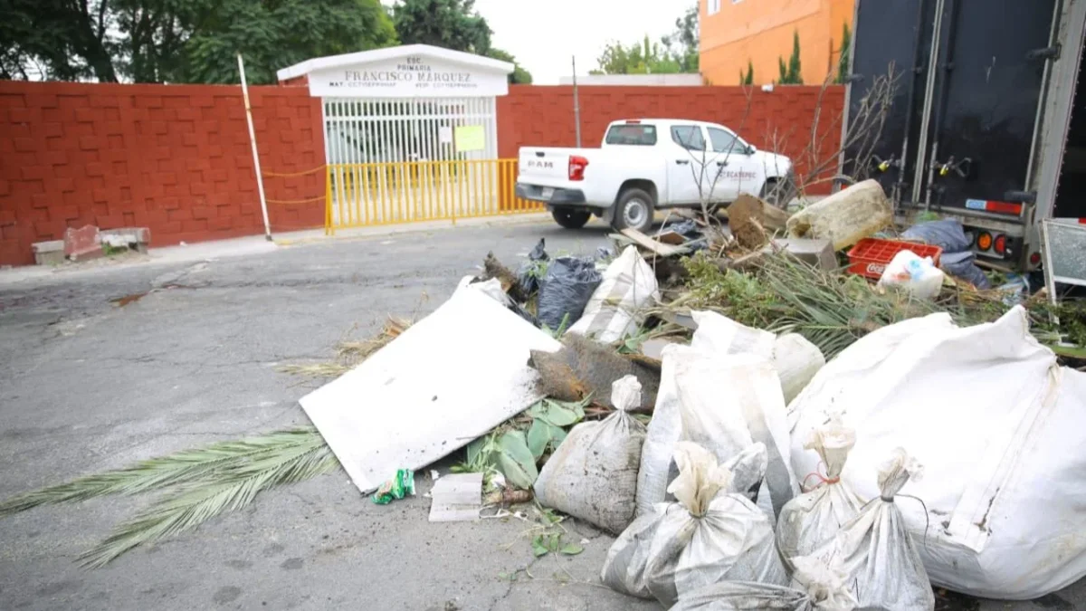 Recuperan escuela en Los Héroes, Ecatepec, tras estar en posesión de un grupo delictivo