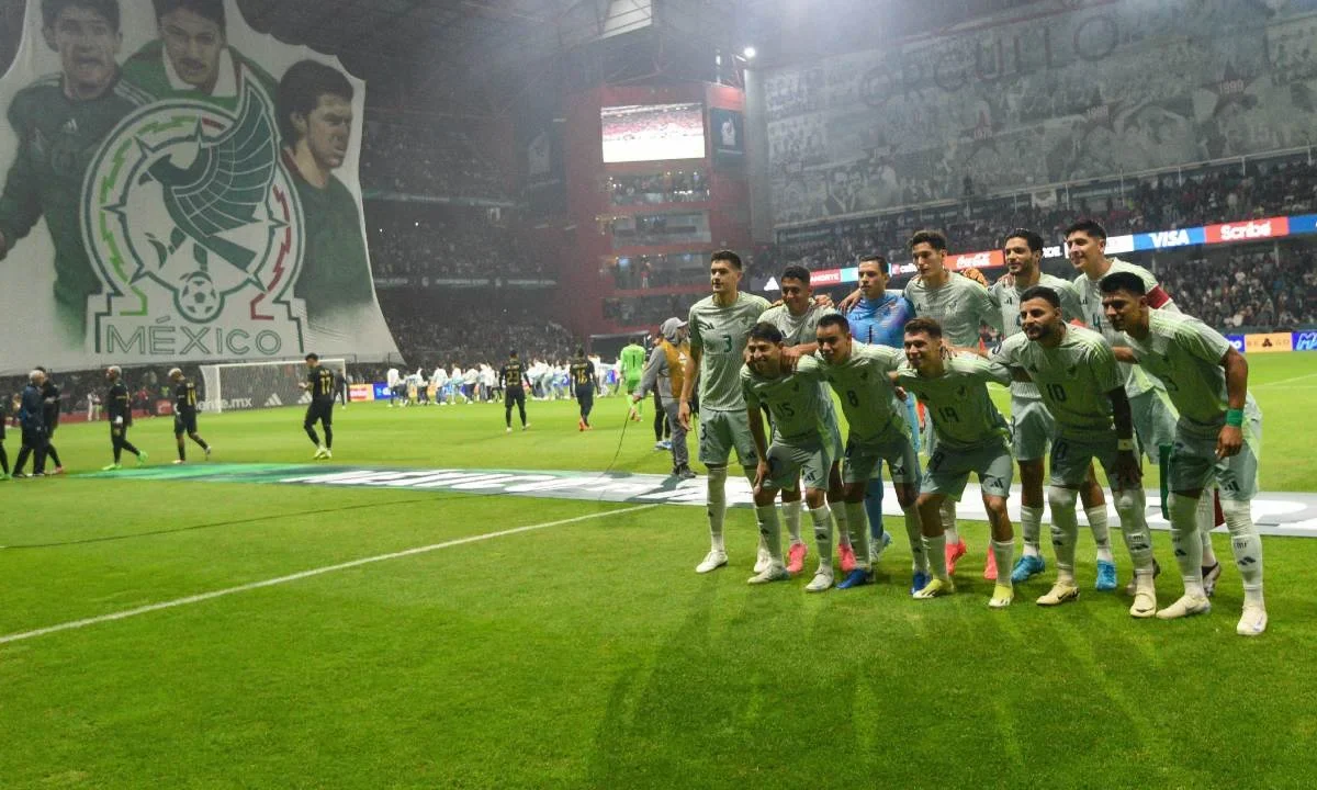 La Selección Mexicana dio a conocer la lista de convocados para los partidos amistosos en el mes de octubre.