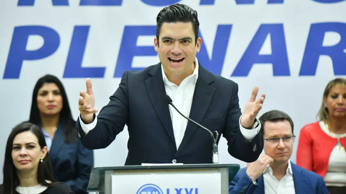 Jorge Romero anunció que, como parte de su relanzamiento, se acabaron las alianzas con el PRI y el PAN se abrirá a las candidaturas ciudadanas.