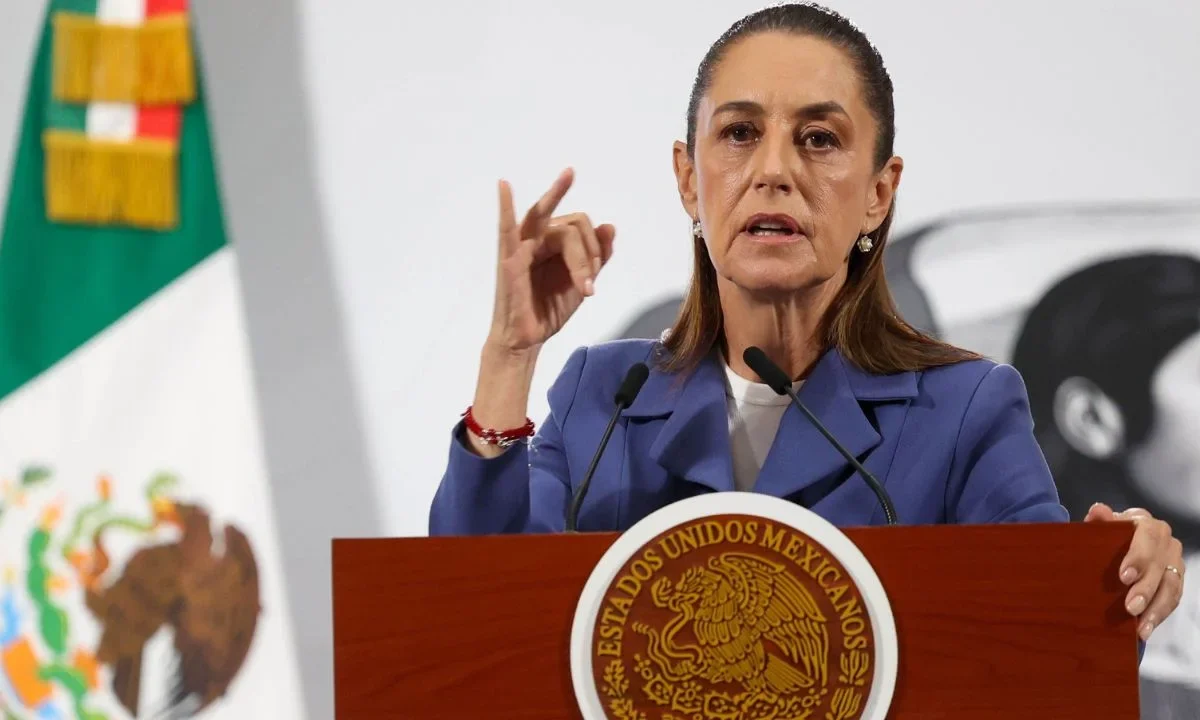Claudia Sheinbaum durante la Mañanera del Pueblo