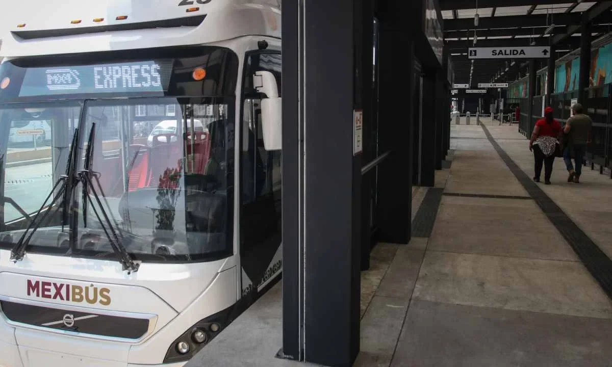 Las nuevas tarifas al transporte público en el Estado de México alcanzaron al Mexibús y Mexicable.
