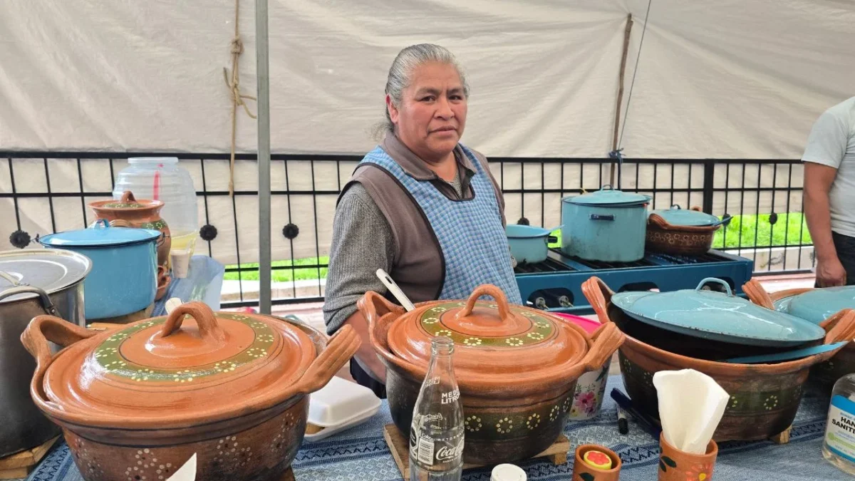Teodora Pérez Zacarías ha convertido los sabores tradicionales de San Andrés Tenextatiloyan en un símbolo de identidad y orgullo local.