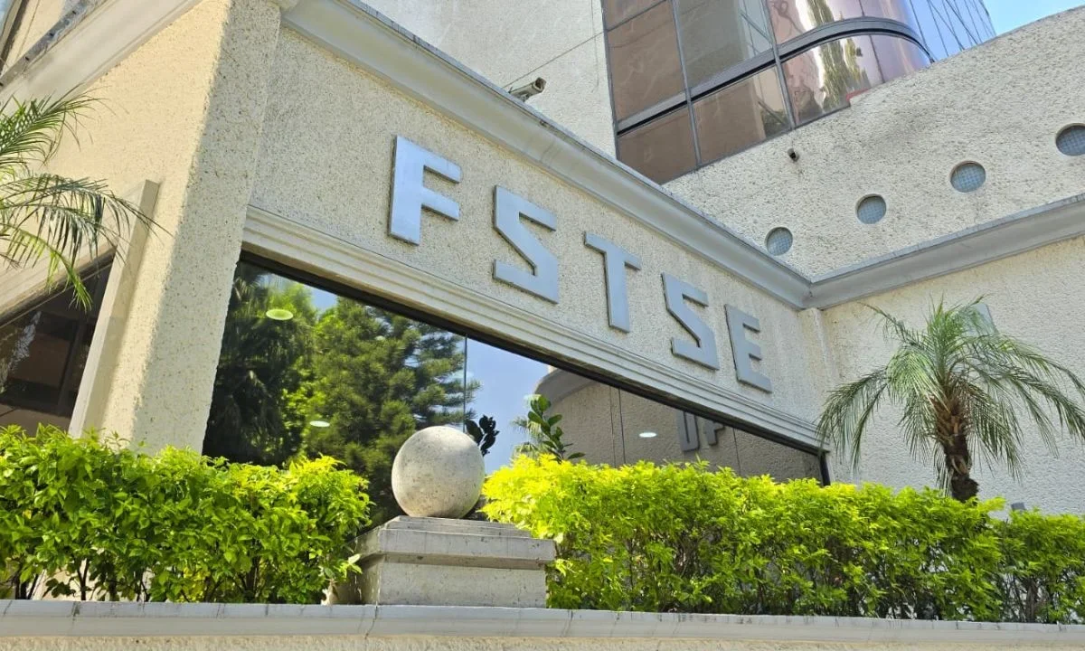 La FSTSE anunció que Trabajadores al Servicio del Estado recibirán 14,900 pesos en vales de despensa, tras acuerdo con el Gobierno federal.