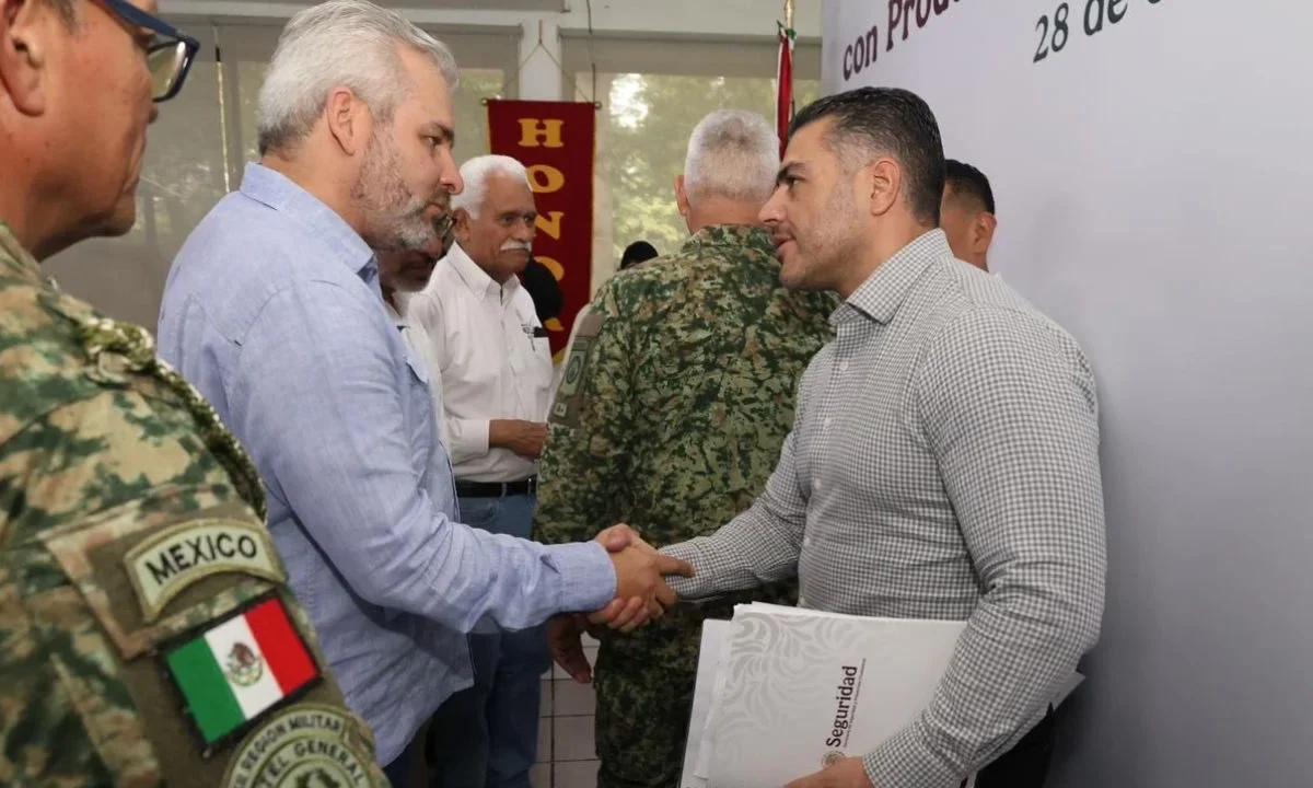 García Harfuch se reunió con miembros del gremio de limoneros en Michoacán e indicó que el homicidio de Bernardo Bravo 'no quedará impune'.