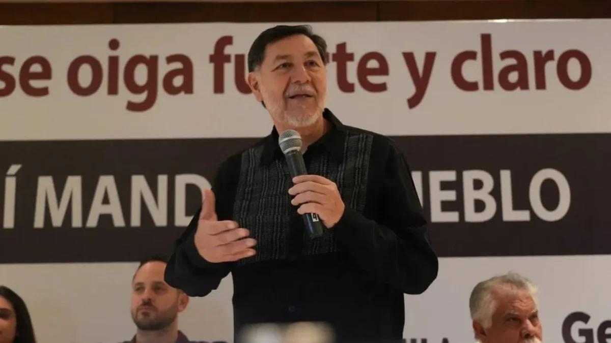 Gerardo Fernández Noroña desde una asamblea informativa en Torreón, Coahuila