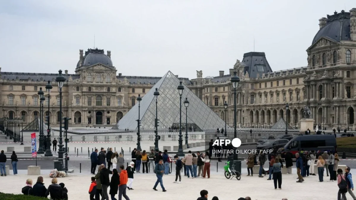 ¿Cuántas veces han robado el museo del Louvre?