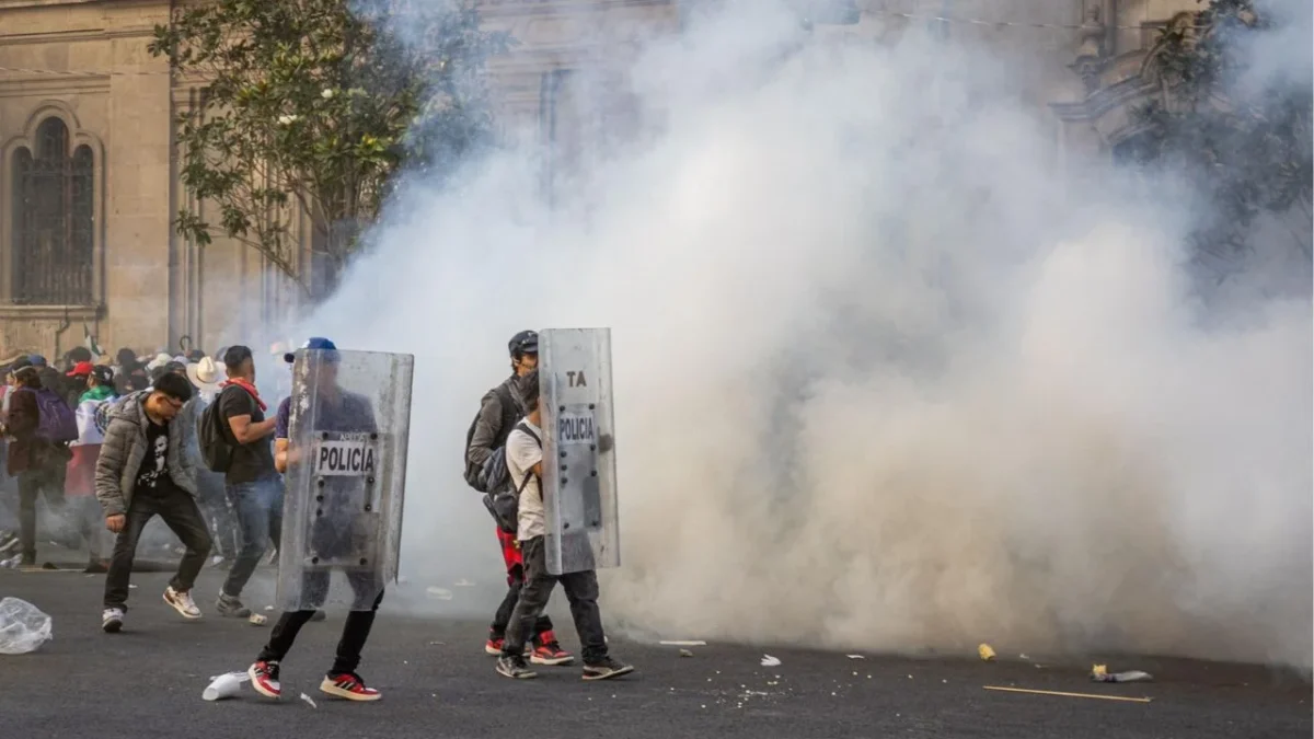 10 detenidos por marcha de Generación Z llevarán proceso en libertad, no podrán regresar al Zócalo