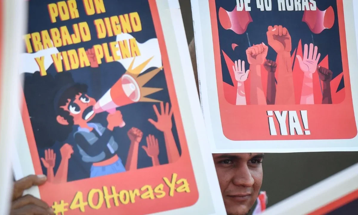 Las autoridades capitalinas esperan este domingo 1 marcha, 8 concentraciones, 1 rodada motociclista y 1 rodada ciclista.