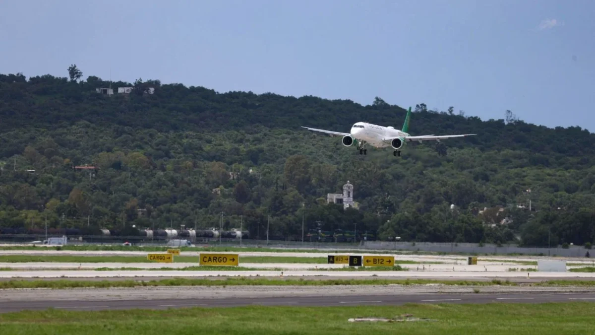 El primer vuelo de Volaris con destino a Bogotá, desde el AIFA, se realizó el domingo 2 de noviembre de 2025