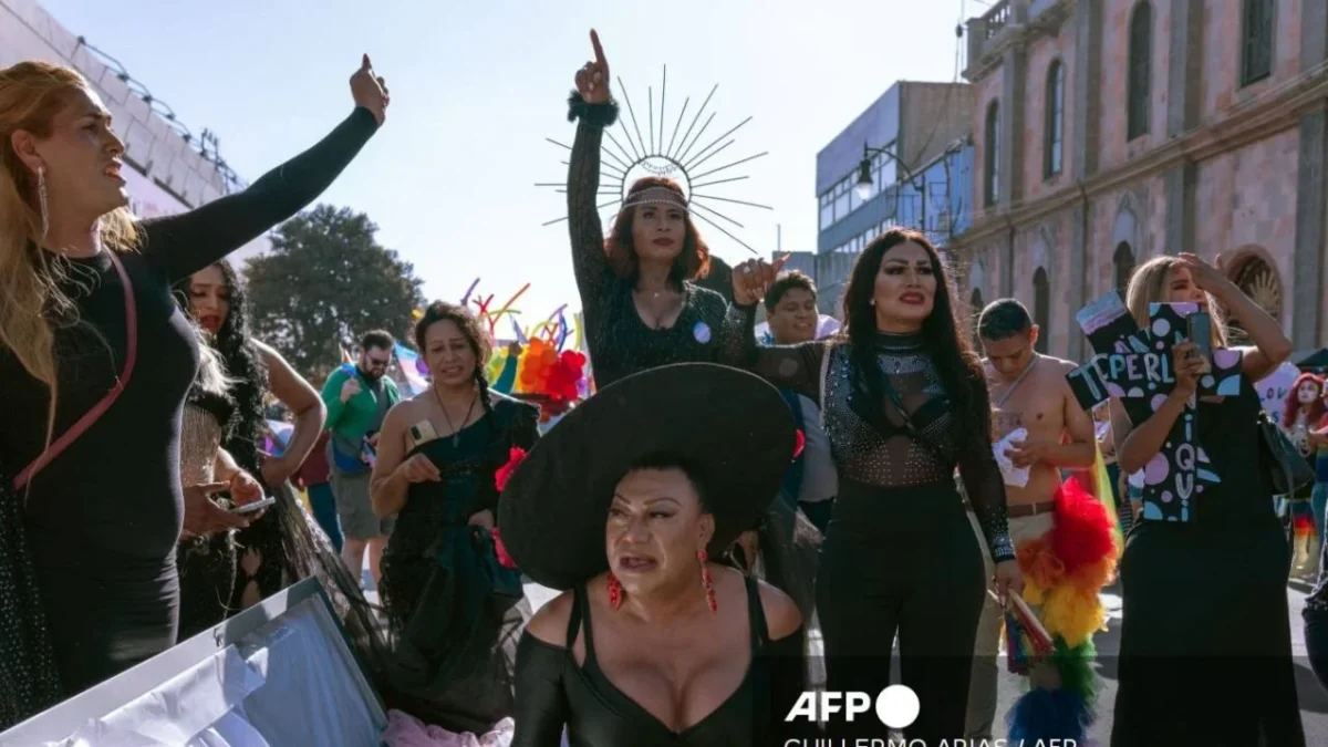 Alistan marcha por Día local de la Memoria Trans en CDMX