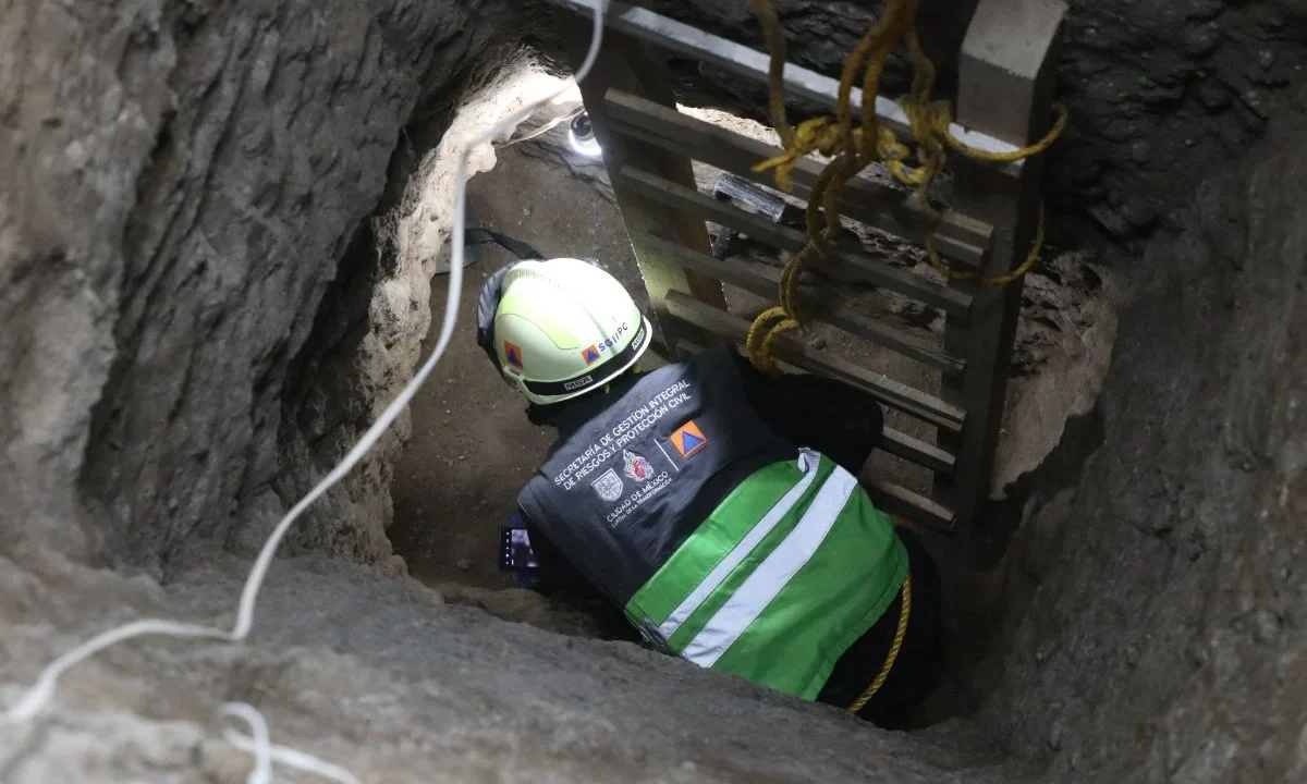 Descubren toma de huachicol a 5 minutos de Metro Tacubaya