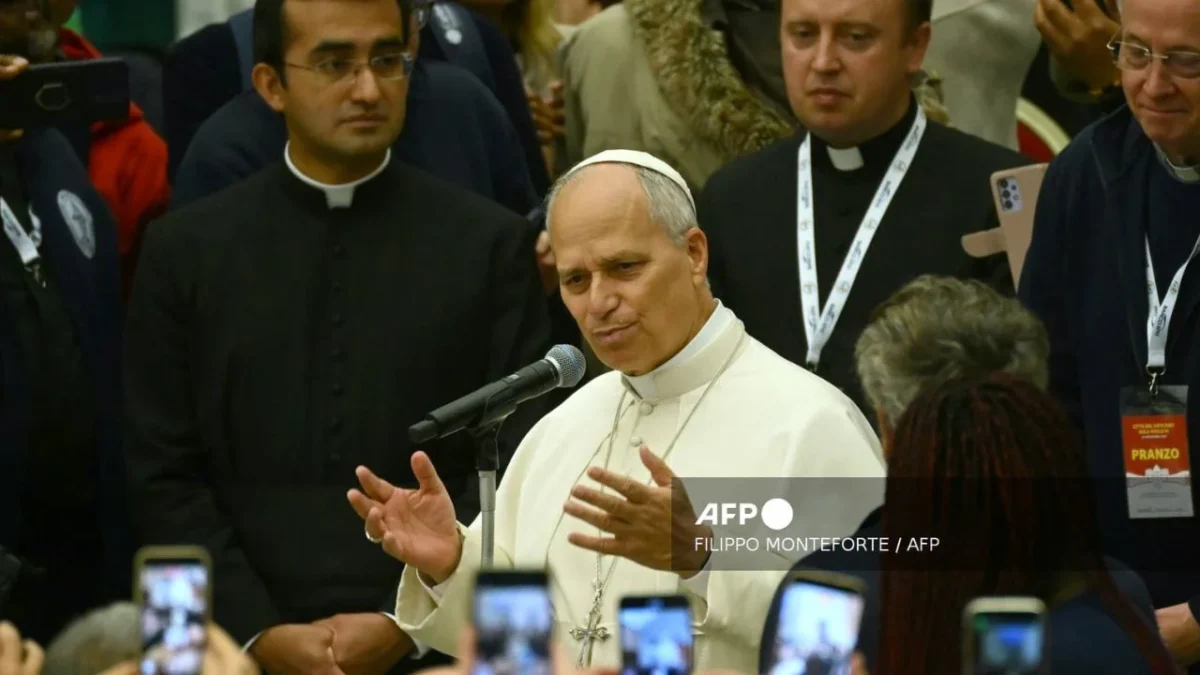 El Papa León XIV llama a los líderes mundiales a atender a las personas marginadas