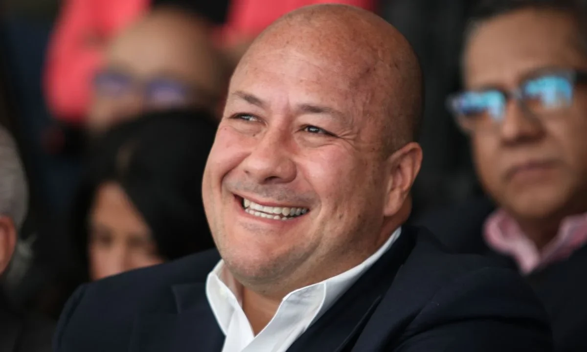 Enrique Alfaro puntualizó que cursó estudios en la ATFA