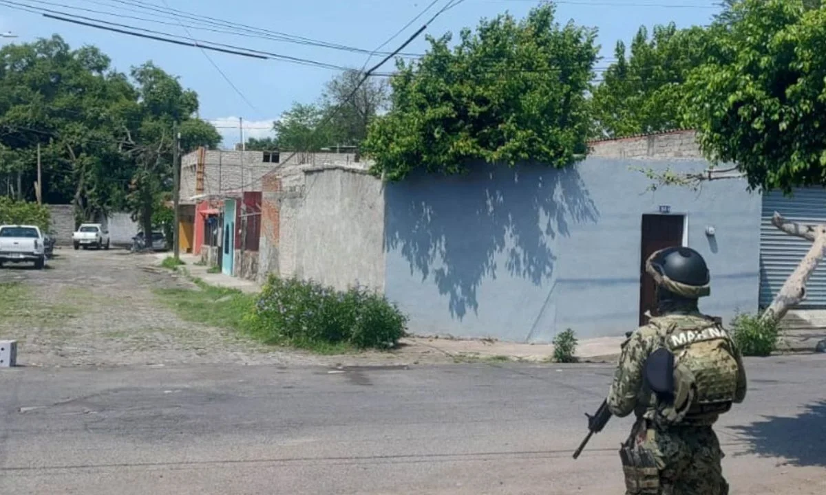 La Defensa, a través de la 'Operación Paricutín', sellará Michoacán, informó el secretario general, Ricardo Trevilla.