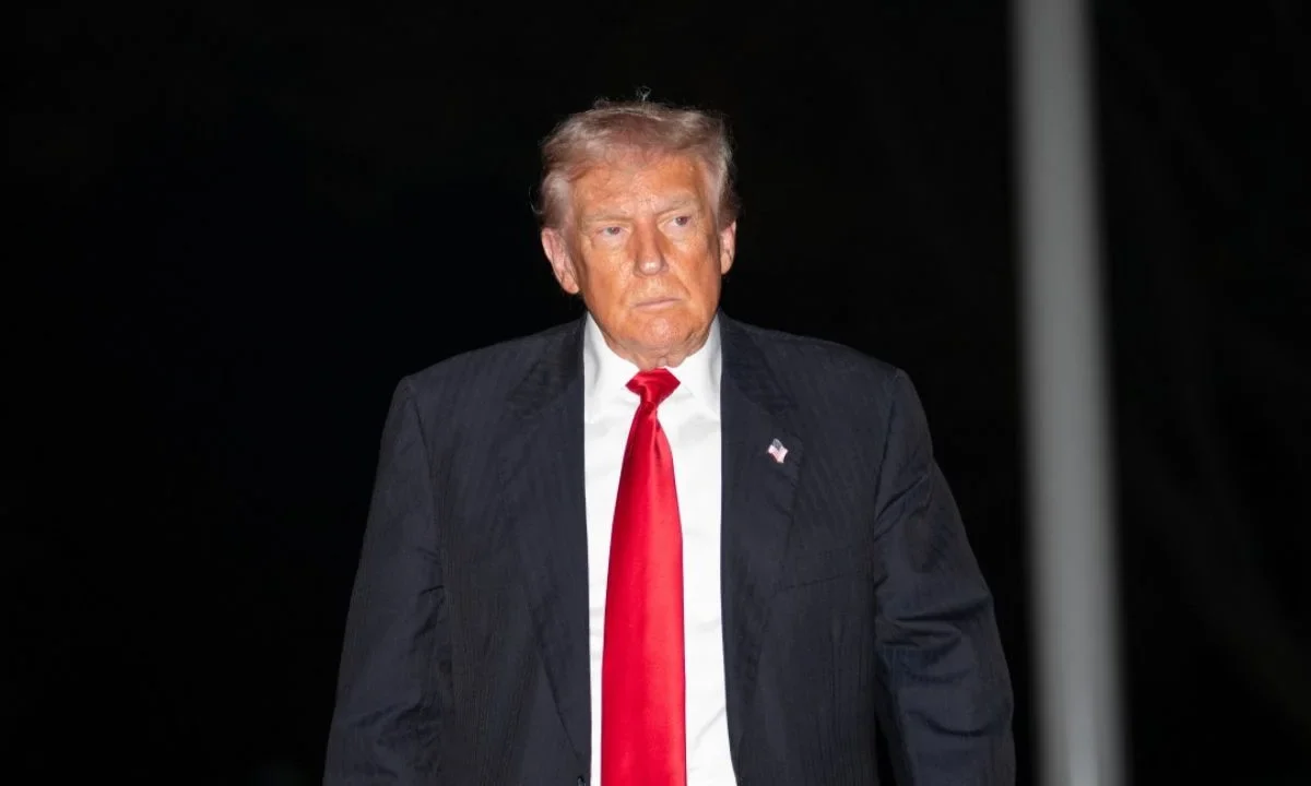 Un correo de Epstein afirma que Trump sabía de las actividades ilícitas