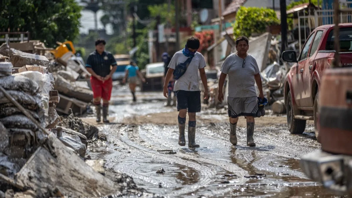 Poza Rica, uno de los municipios de Veracruz con más afectaciones por las inundaciones, entra en alerta por el Frente Frío 13.