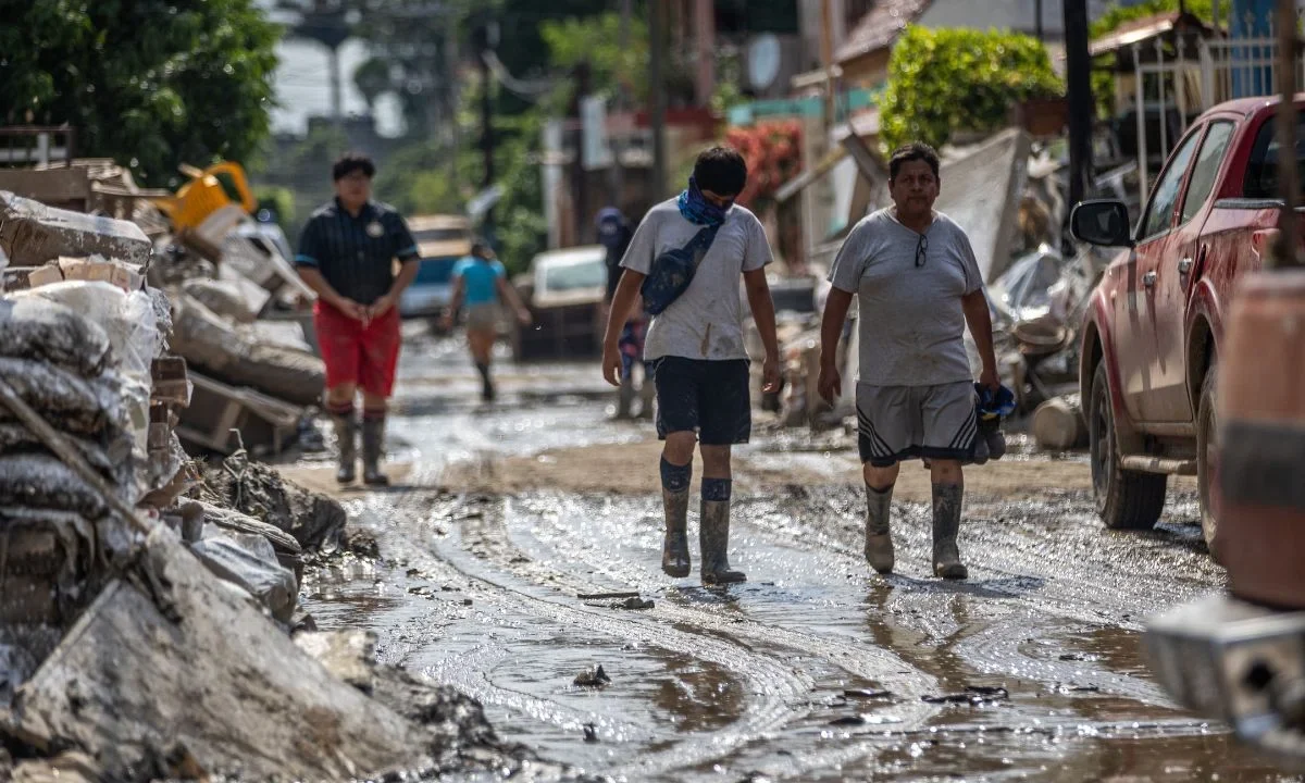Poza Rica, uno de los municipios de Veracruz con más afectaciones por las inundaciones, entra en alerta por el Frente Frío 13.