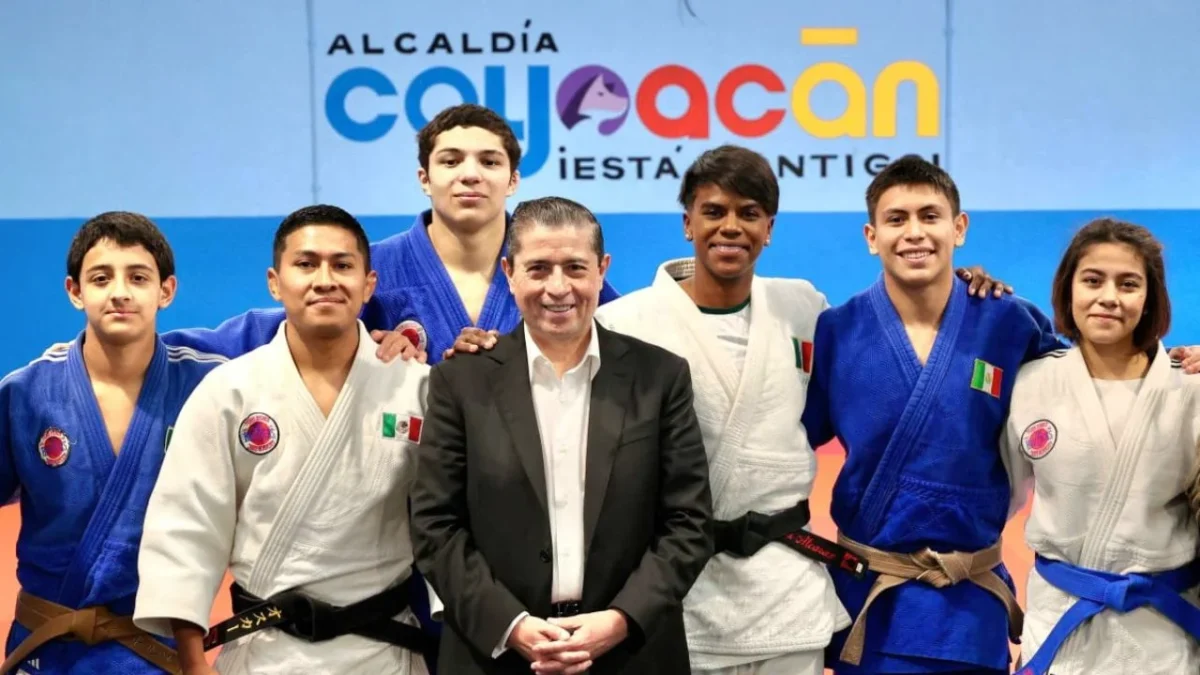El alcalde Giovani Gutiérrez y la medallista olímpica Prisca Awiti inauguraron un dojo en la alcaldía Coyoacán.