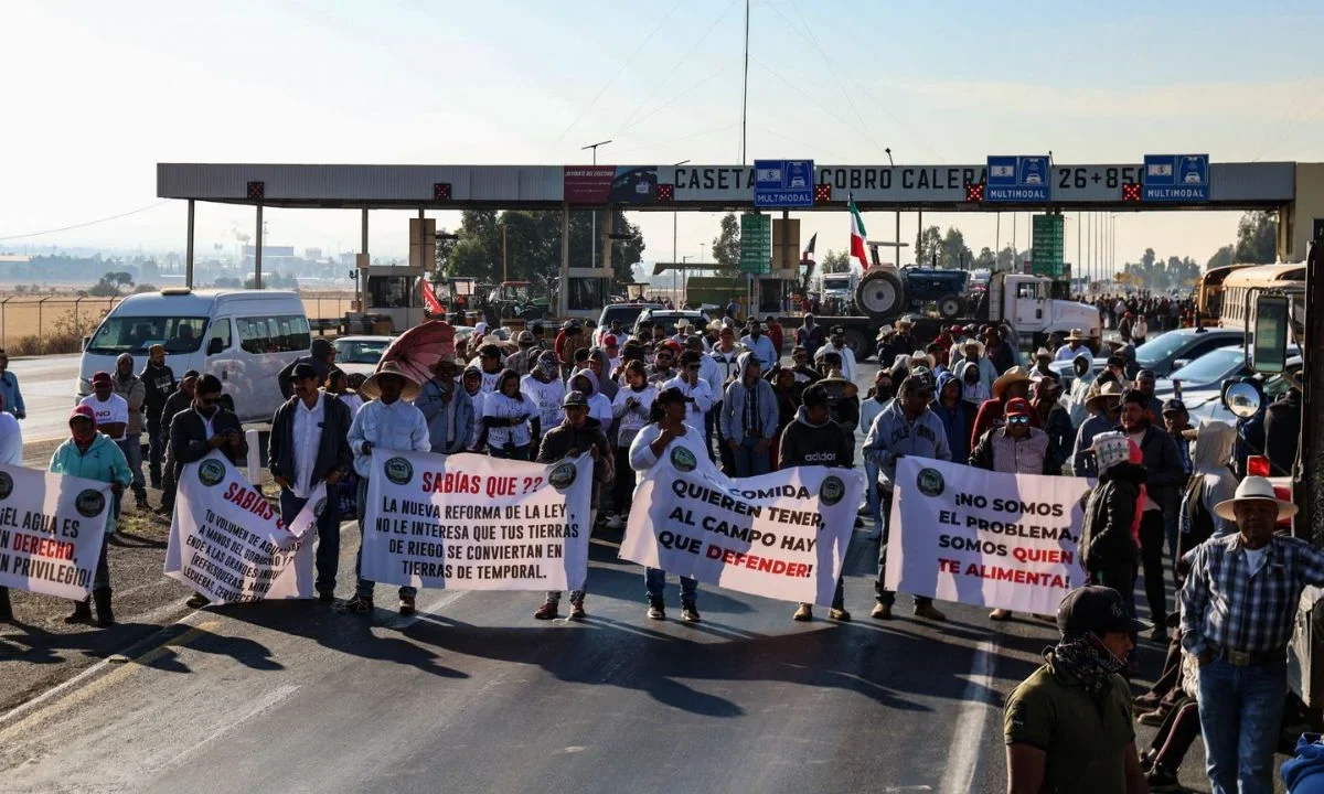 Integrantes de la Unión de Pozos Agrícolas de Zacatecas anunciaron bloqueos carreteros en las principales vías del estado.