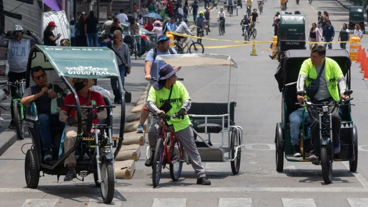 Clara Brugada anunció operativos para evitar cobros abusivos a usuarios de bicitaxis en zonas como el Centro Histórico o cerca de eventos.