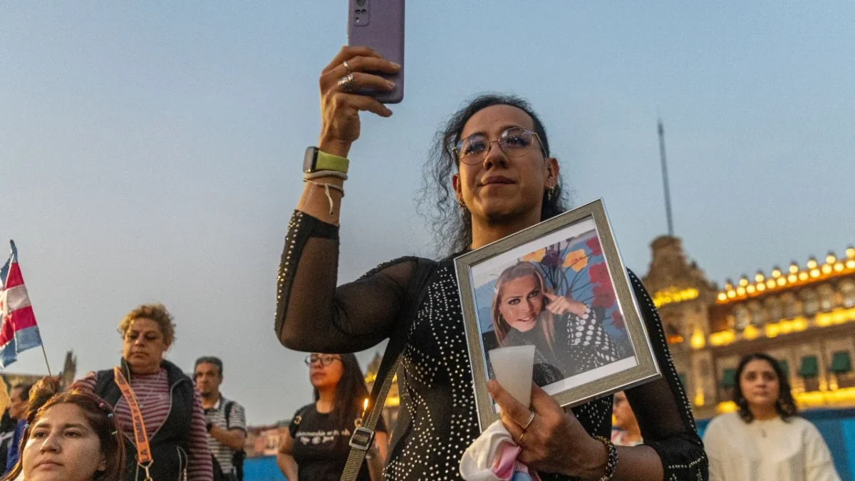 Colectivos marchan por Día Local de la Memoria Trans