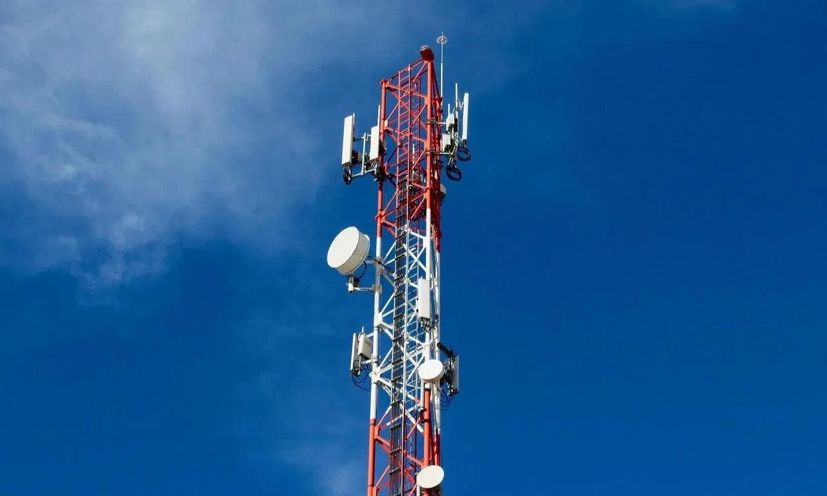 La Comisión Reguladora de Telecomunicaciones alista descuentos sobre las licitaciones del espectro radioeléctrico a partir de 2026.