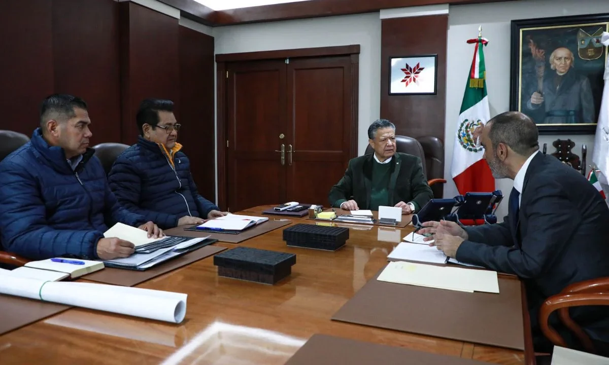 El gobierno de Hidalgo, que encabeza Julio Menchaca, evacuó a 17 personas de manera preventiva, ante las condiciones meteorológicas.