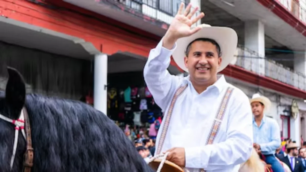 Miembros de Coparmex manifiestan su solidaridad con la familia de Carlos Manzo y los habitantes de Uruapan.