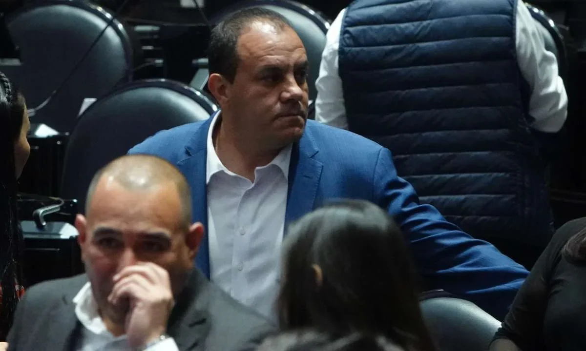 Cuauhtémoc Blanco rechaza violencia por mandar un beso a la diputada Martha Aracely Cruz Jiménez.